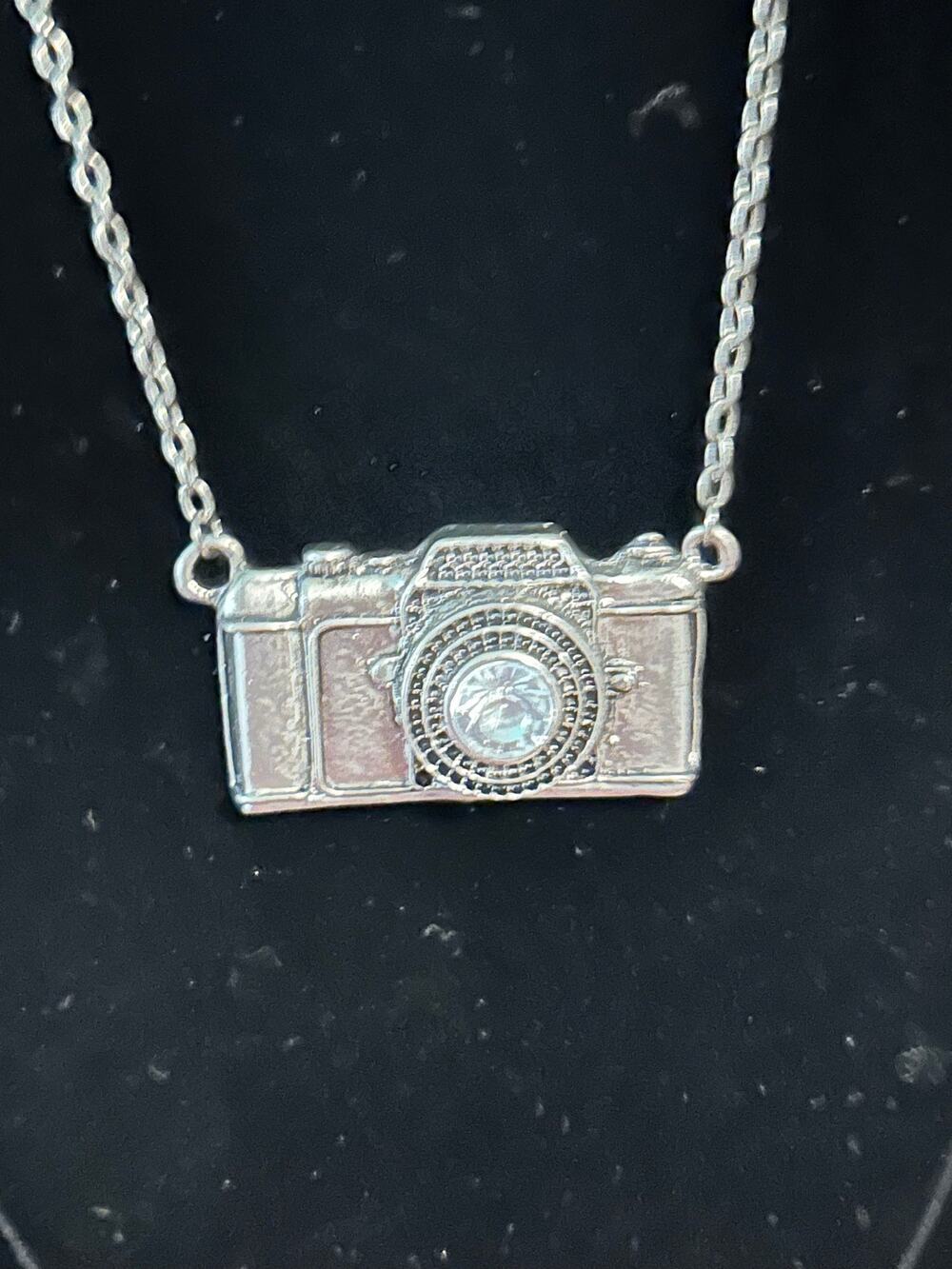 Vintage Camera Pendant Necklace 30 Inch Silver Tone Large Rhinestone Lens